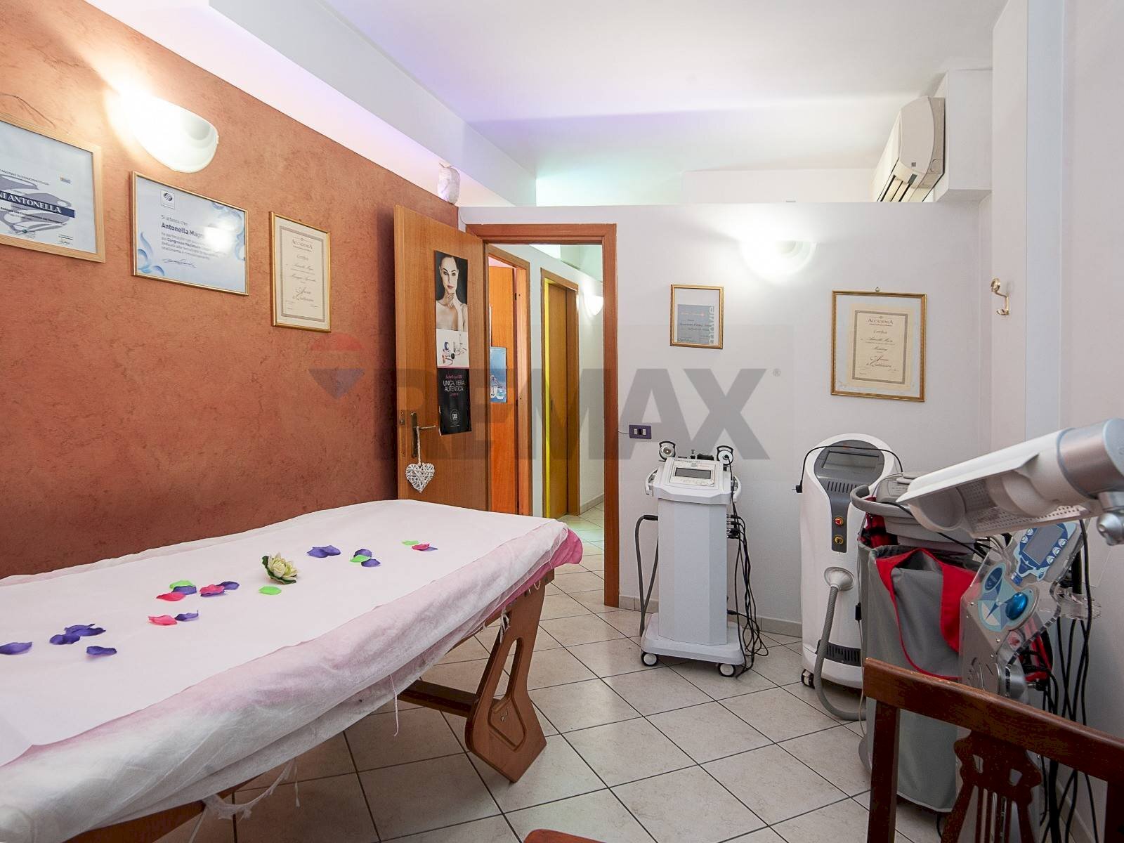 Camera / camera da letto - Commercial Premises Ferentino - photo 3