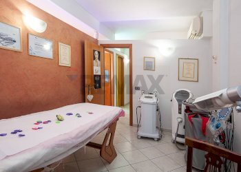 Camera / camera da letto - Commercial Premises Ferentino - photo 3