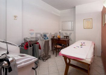 Camera / camera da letto - Commercial Premises Ferentino - photo 5