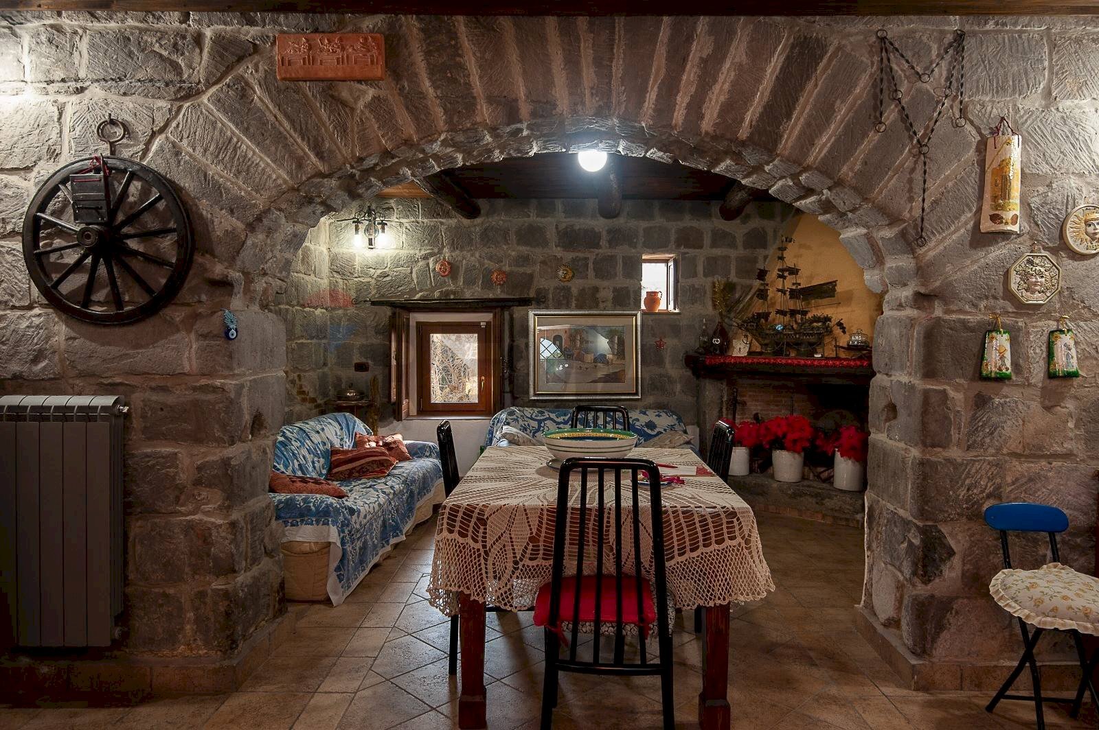 Sala da pranzo - Rustico Caianello - foto 1