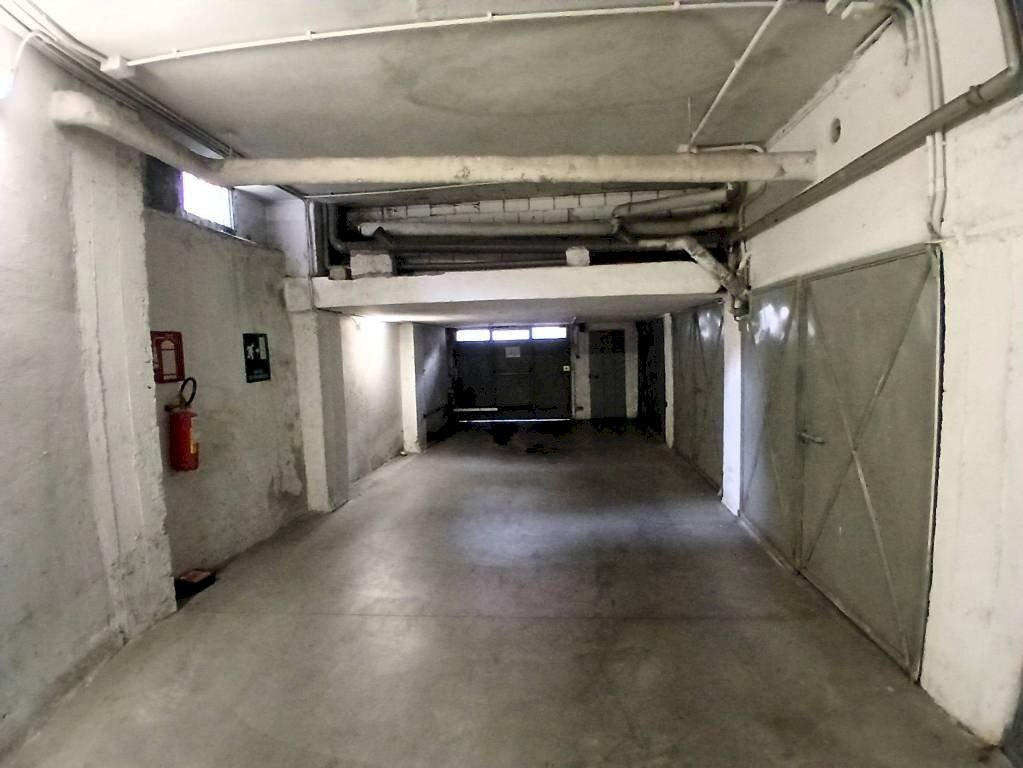 Interno non residenziale - Box via Romualdo Bonfadini, 2, Sondrio - photo 2