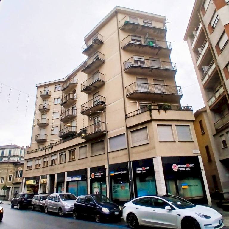 Facciata - Apartment via Giuseppe Mazzini, 9, Sondrio - photo 1