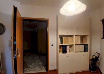 Ingresso - Appartamento via Giuseppe Mazzini, 9, Sondrio - foto 8