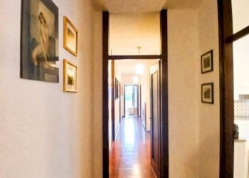 Corridoio - Appartamento via Giuseppe Mazzini, 9, Sondrio - foto 9