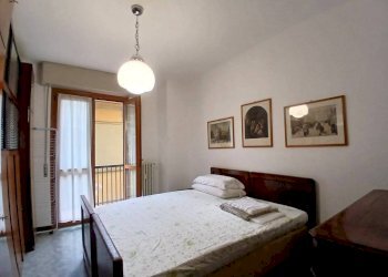 Camera da letto - Appartamento via Giuseppe Mazzini, 9, Sondrio - foto 19