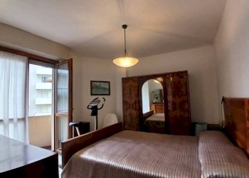 Camera da letto - Appartamento via Giuseppe Mazzini, 9, Sondrio - foto 23