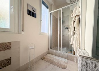 Foto 15 - Bilocale Via Elba
 
5, San Bartolomeo al Mare - foto 15