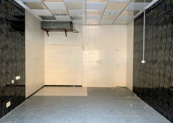 Foto 2 - Negozio Piazza Roma
 
53, Catanzaro - foto 2