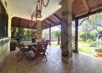 Foto 5 - Villa Via Ulisse
 
102, Borgia - foto 5