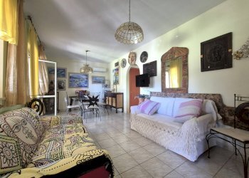 Foto 9 - Villa Via Ulisse
 
102, Borgia - foto 9