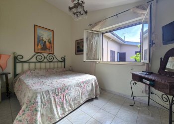 Foto 19 - Villa Via Ulisse
 
102, Borgia - foto 19