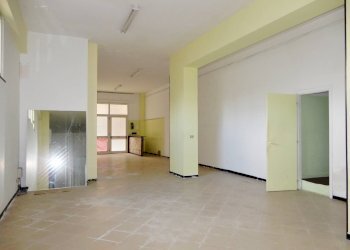 Foto 4 - Warehouse via Schipani, Catanzaro - photo 4