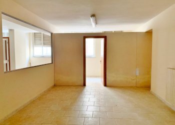 Foto 7 - Warehouse via Costanzo, Catanzaro - photo 7