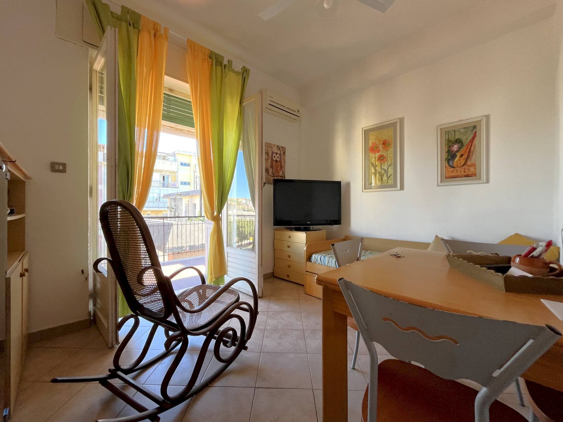 Foto 1 - Trilocale via Giuditta Levato
 
22, Catanzaro - foto 1