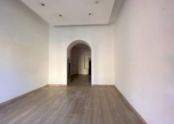 Foto 3 - Negozio Corso Giuseppe Mazzini
 
200, Catanzaro - foto 3