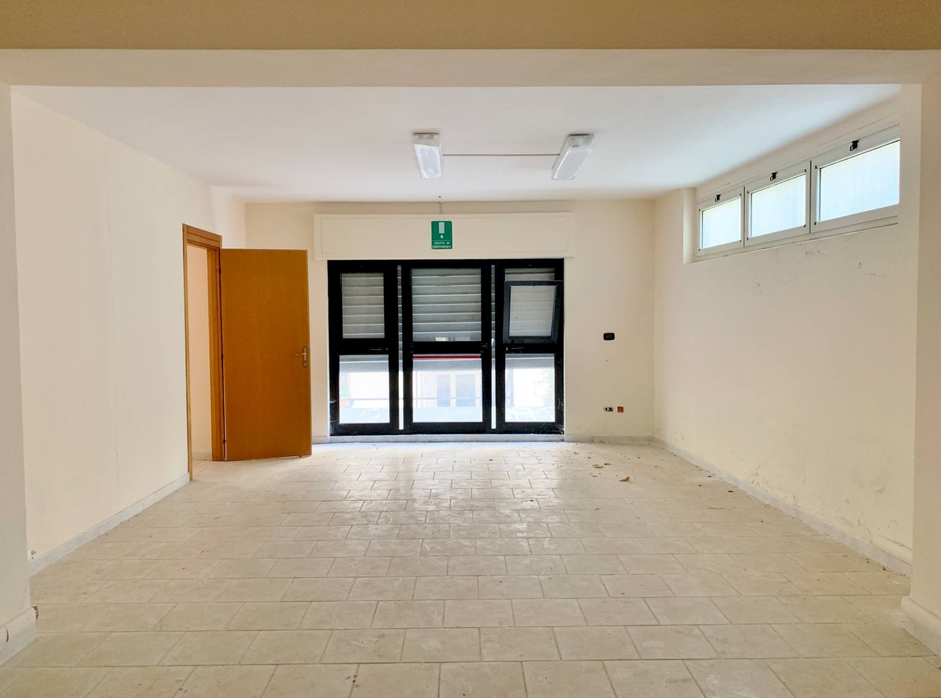 Foto 2 - Magazzino Via Madonna dei cieli
 
11, Catanzaro - foto 2
