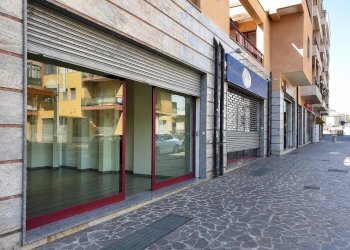 Foto 7 - Negozio Viale Crotone, Catanzaro - foto 7