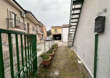 Foto 13 - Villa Via Fiume Busento
 
114, Catanzaro - foto 13