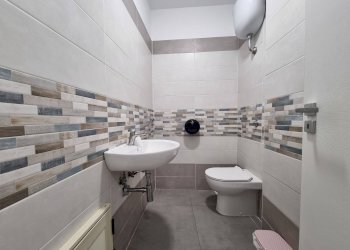 Foto 12 - Shop Via A. De Gasperi
 
25, Catanzaro - photo 12