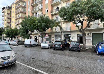 Foto 1 - Shop Via Stefano Lungomare
 
55, Catanzaro - photo 1