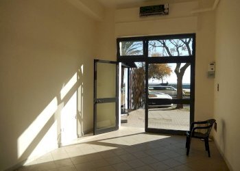 Foto 5 - Shop Via Stefano Lungomare
 
55, Catanzaro - photo 5