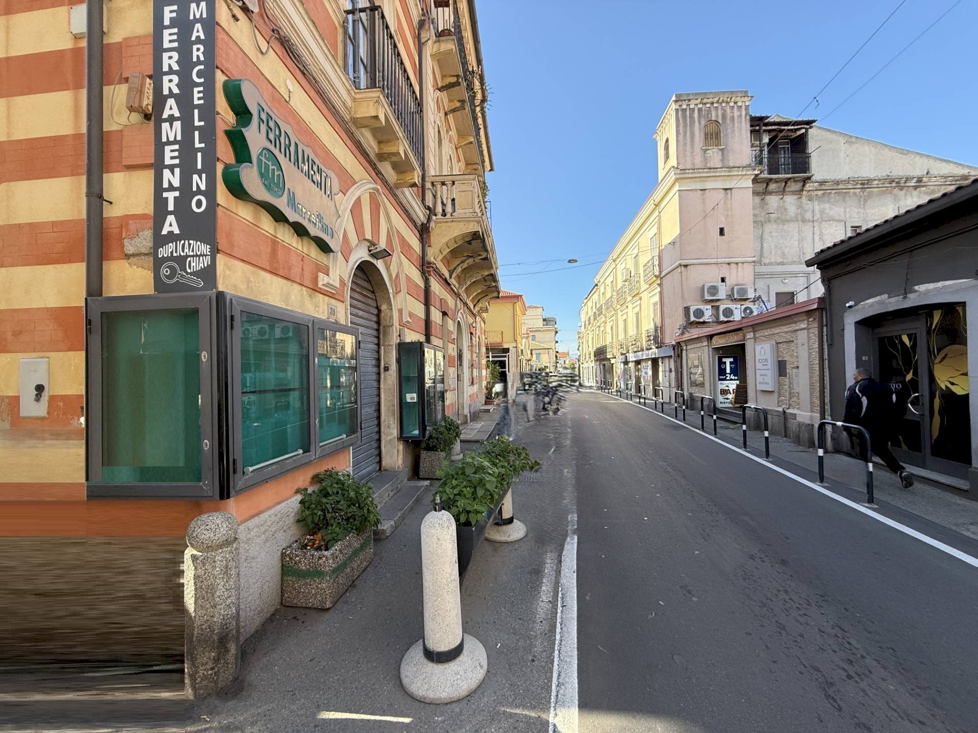 Foto 3 - Shop Via Progresso
39, Catanzaro - photo 3