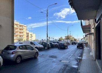 Foto 8 - Shop Via Vibo Valentia
 
11, Catanzaro - photo 8