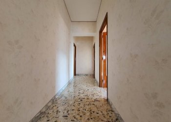 Foto 8 - Quadrilocale Via Madonna dei Cieli
 
21, Catanzaro - foto 8