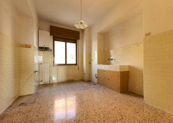 Foto 9 - Quadrilocale Via Madonna dei Cieli
 
21, Catanzaro - foto 9