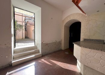 Foto 3 - Shop Via Vincenzo De Grazia
 
40, Catanzaro - photo 3