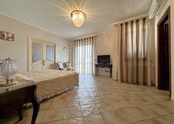 Foto 19 - Villa Via Filippo Turati
 
27, Montepaone - foto 19