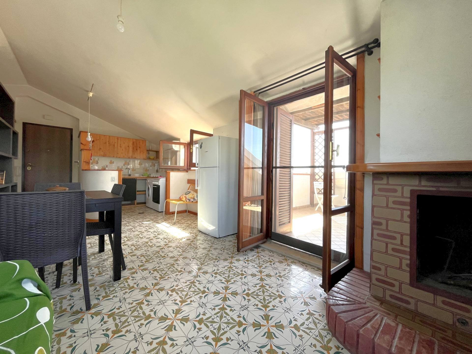 Foto 1 - Trilocale Viale San Francesco da Paola
 
1, Sellia Marina - foto 1