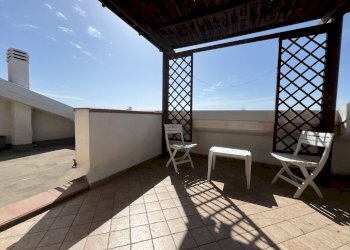 Foto 4 - Trilocale Viale San Francesco da Paola
 
1, Sellia Marina - foto 4