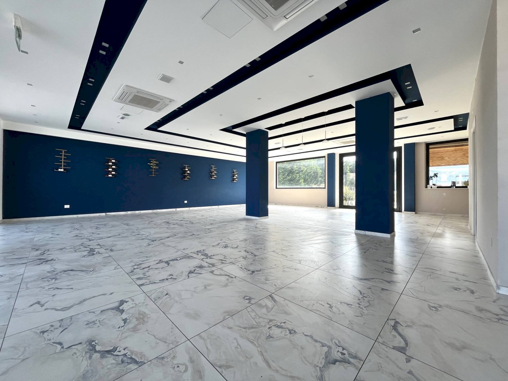 Foto 1 - Shop Via risorgimento
 
21, Borgia - photo 1