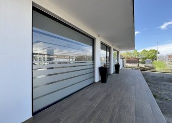 Foto 10 - Shop Via risorgimento
 
21, Borgia - photo 10