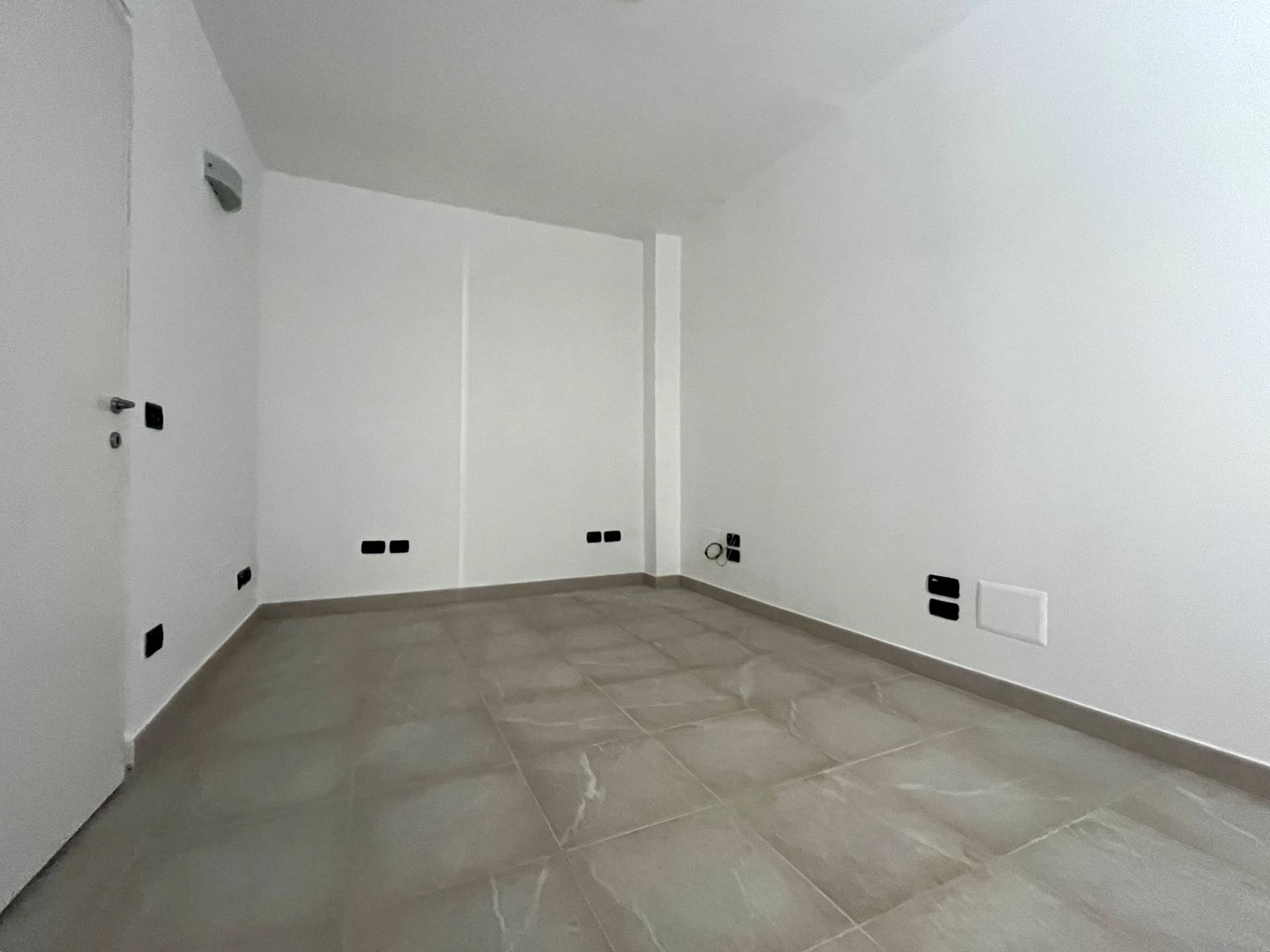 Foto 2 - Ufficio via Giuseppe Poerio
 
30, Catanzaro - foto 2