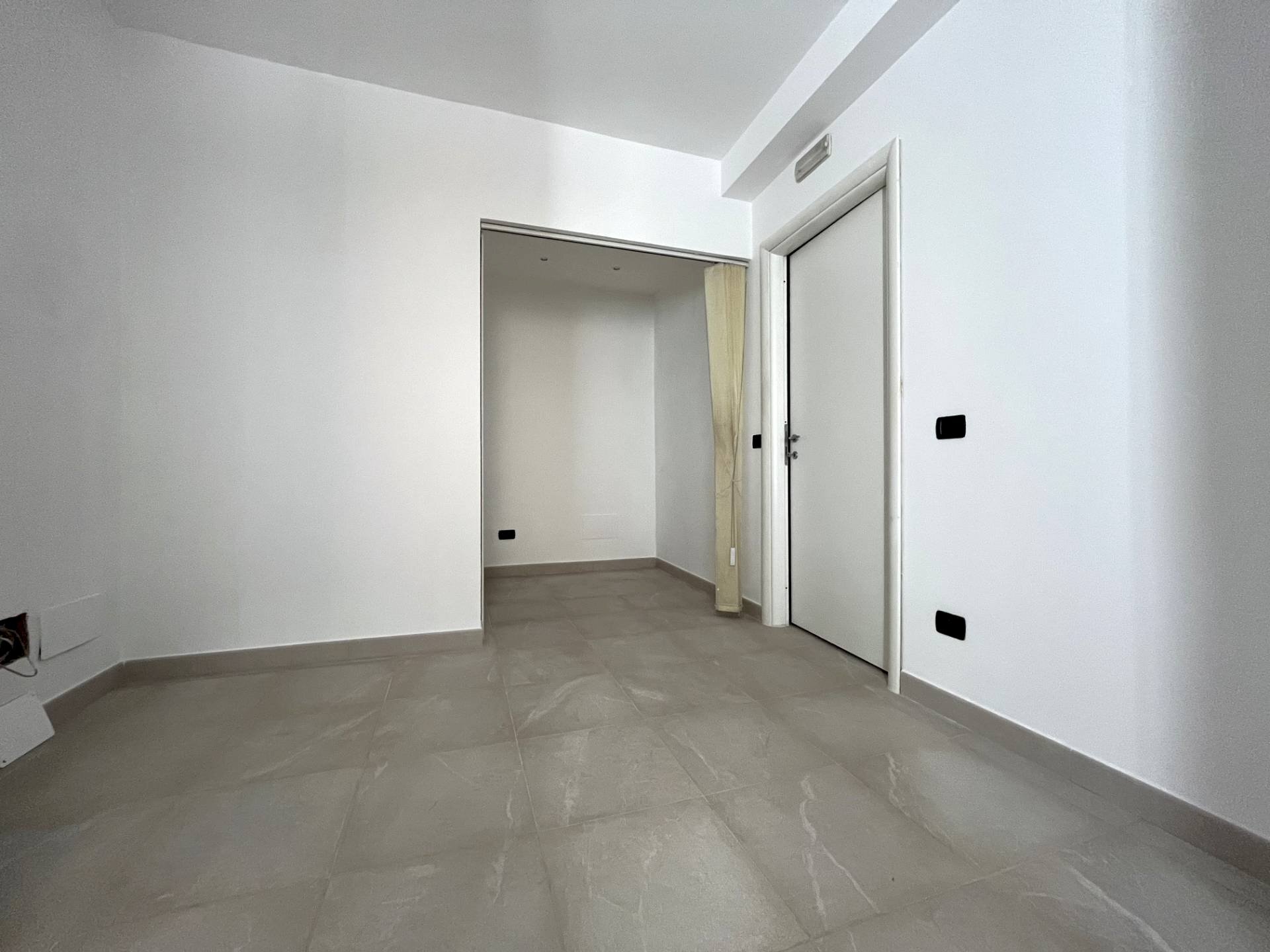 Foto 3 - Ufficio via Giuseppe Poerio
 
30, Catanzaro - foto 3