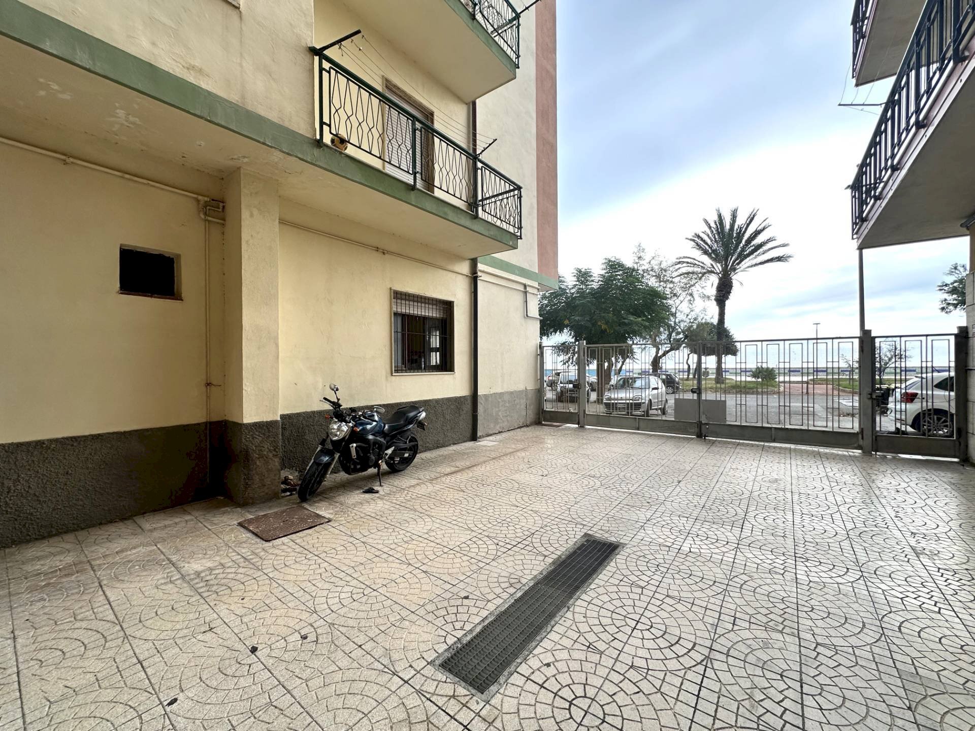 Foto 3 - Shop via Lungomare Stefano Pugliese
55, Catanzaro - photo 3