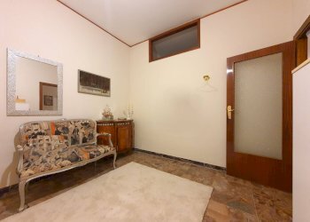 Foto 16 - Quadrilocale via Madonna dei Cieli
 
16, Catanzaro - foto 16