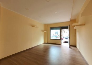 Foto 9 - Negozio via Mario Greco, Catanzaro - foto 9