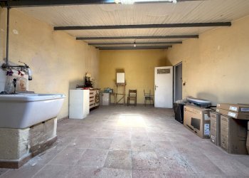 Foto 2 - Magazzino via Genova, Catanzaro - foto 2