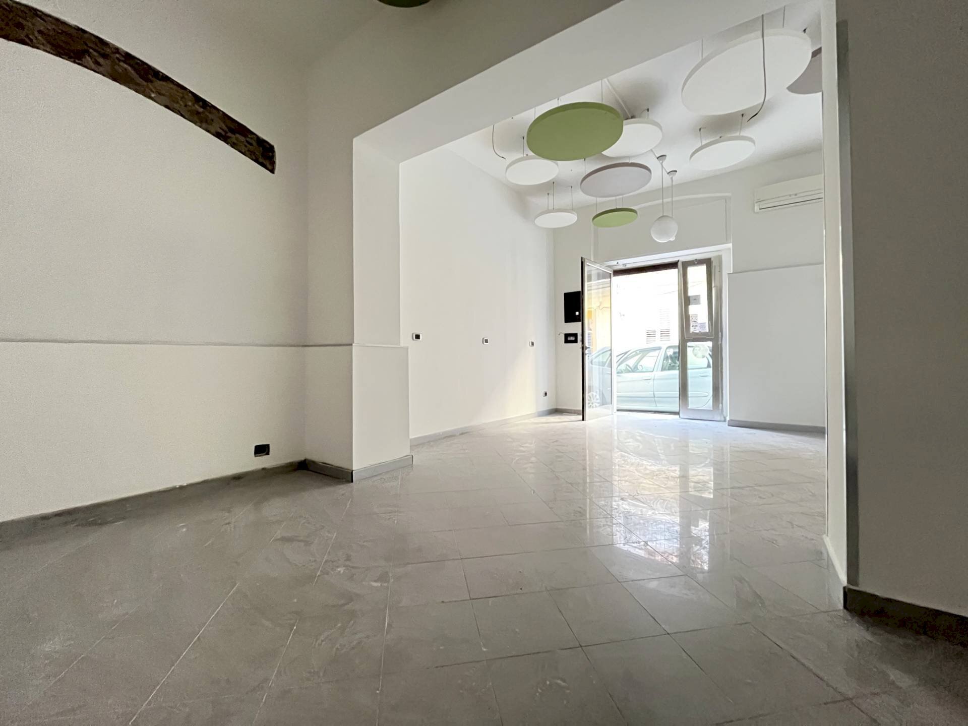 Foto 2 - Shop via Zara, Catanzaro - photo 2