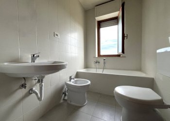 Foto 16 - Quadrilocale via Caprera
 
86/A, Catanzaro - foto 16