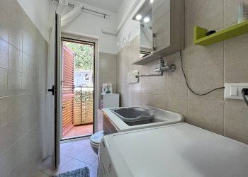 Foto 17 - Quadrilocale via marina di pietragrande
 
12, Montauro - foto 17