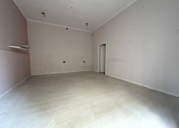 Foto 3 - Negozio via Progresso
 
34, Catanzaro - foto 3