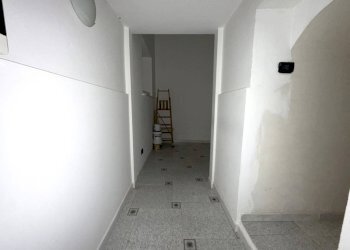 Foto 5 - Negozio via Progresso
 
34, Catanzaro - foto 5