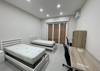 Foto 2 - Four-room apartment Via Cesare Battisti, Caserta - photo 2