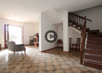 Salone - Four-room apartment via Barbara Allason, 60, Pecetto Torinese - photo 29