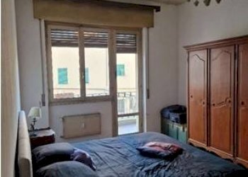 Camera da letto - Trilocale all'asta via Canevari, Genova (zona Marassi) - foto 13