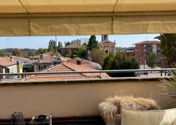 terrazza - Appartamento via Larga, Calderara di Reno - foto 4